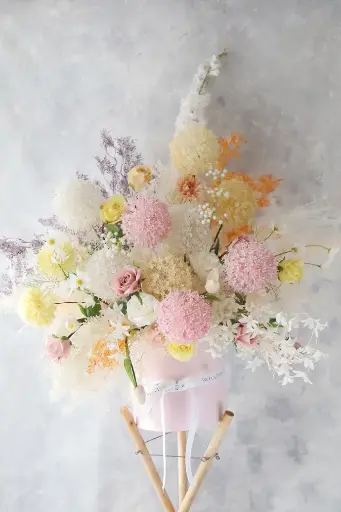 特大粉色三腳架花牌